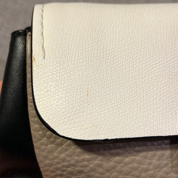 NWT MARC BY MARC JACOBS Color Block Crossbody White/Taupe/Black gold details - Picture 11 of 11